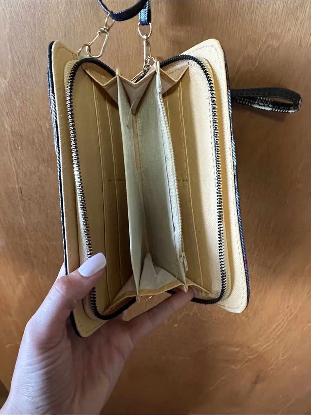 Plaid Crossbody Phone Case Wallet in Dark Blue